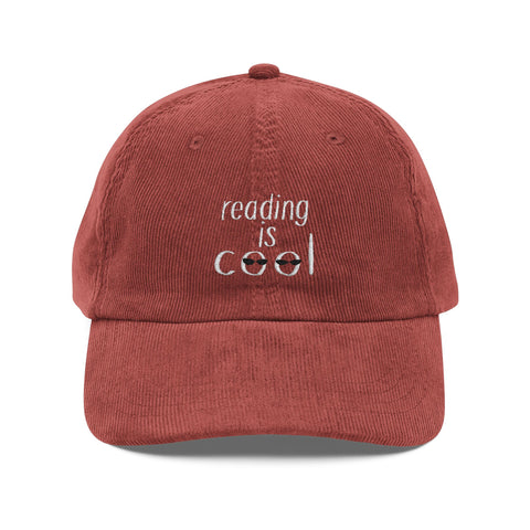 Casquette en velours côtelé « Reading Is Cool » — Casquette vintage brodée pour amoureux des livres