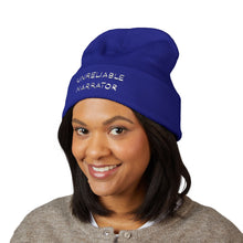 Bonnet à revers brodé « Unreliable Narrator »