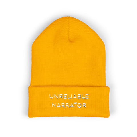Bonnet à revers brodé « Unreliable Narrator »